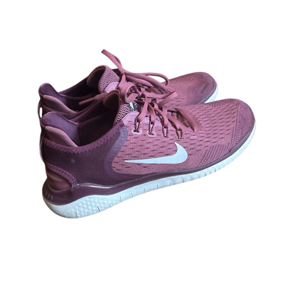 Nike Women's Maroon Running Shoes